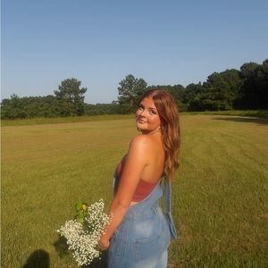 Meet your Posher, Kaely